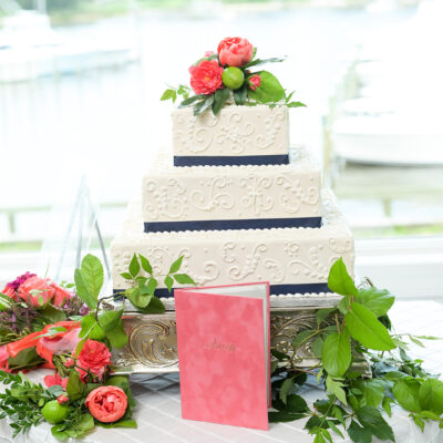wedding-cake-nautical-pink-blue